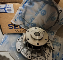 ПОМПА MAN, NEOPLAN  OEM: 51065007130, 51065009106