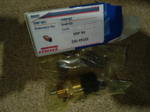 Датчик КПП SNP M18*1.5MM 2 PIN DAF IVECO MAN NEOPLAN RENAULT TRUCKS SCANIA VOLVO ZF OEM: 1449102 