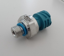 Датчик тиску палива 4pin . M14 x 1,5 PACCAR VDL, DAF,  VAN HOOL,  CATERPILLAR, OEM: 1826277 MEYLE