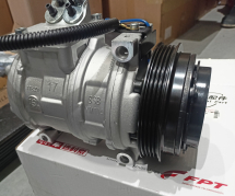 Компресор кондиціонера original FPT model: 1062K9; SE10B17  IVECO, HONGYAN, HOWO Cursor 11 / 13 OEM: 5801541383; SE10B17 - фото 2