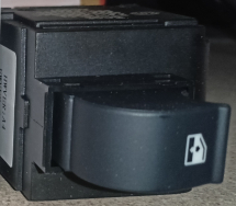 Кнопка електросклопідйомника (R) IVECO, HONGYAN OEM: 5801932365; 3800-300065C