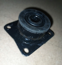 Подушка КПП Iveco; Hongyan OEM: 6000009423; 1708600102; 33000060843 - фото 3