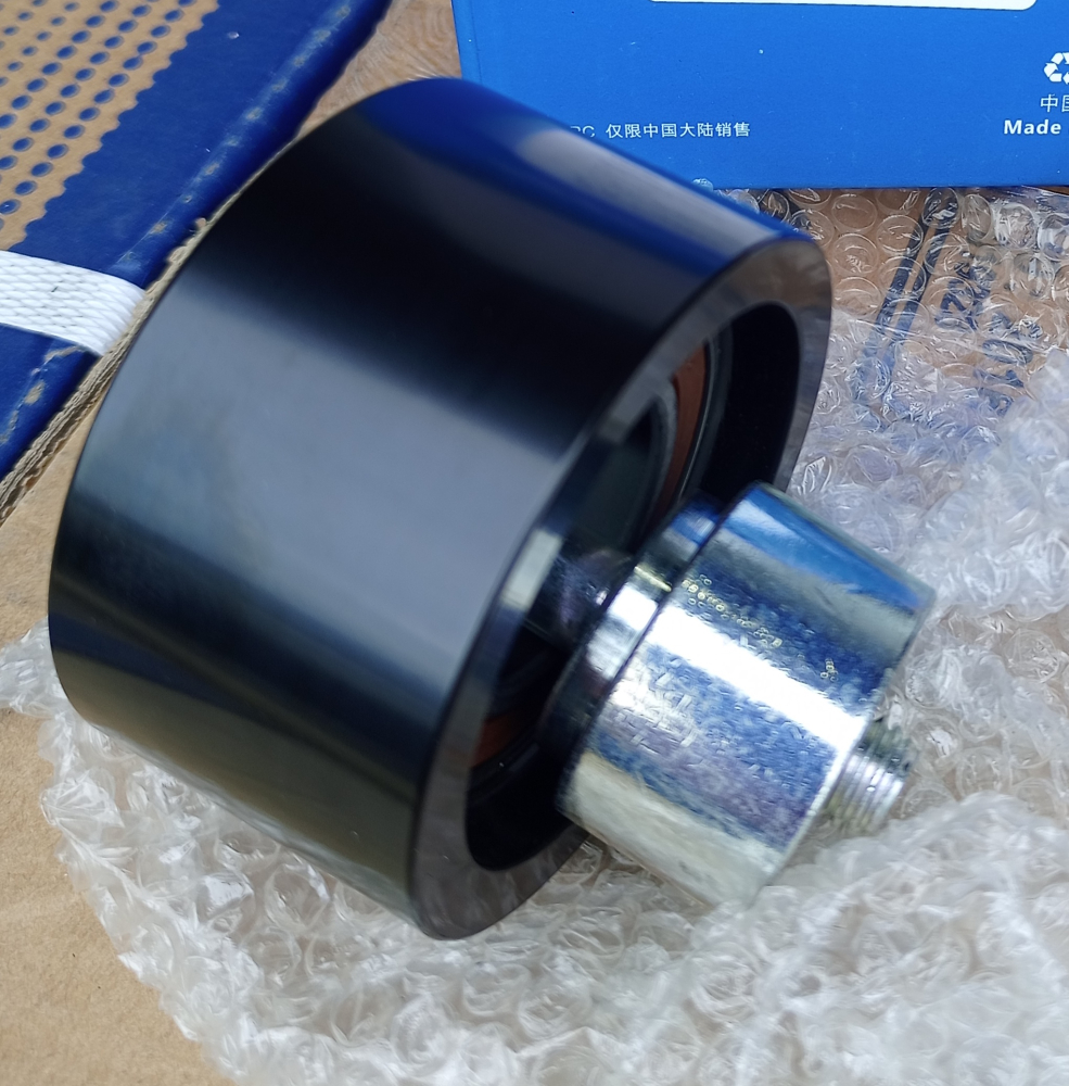 Ролик IVECO Cursor 9 , HONGYAN, (D=74; H=40) OEM: 5801327558